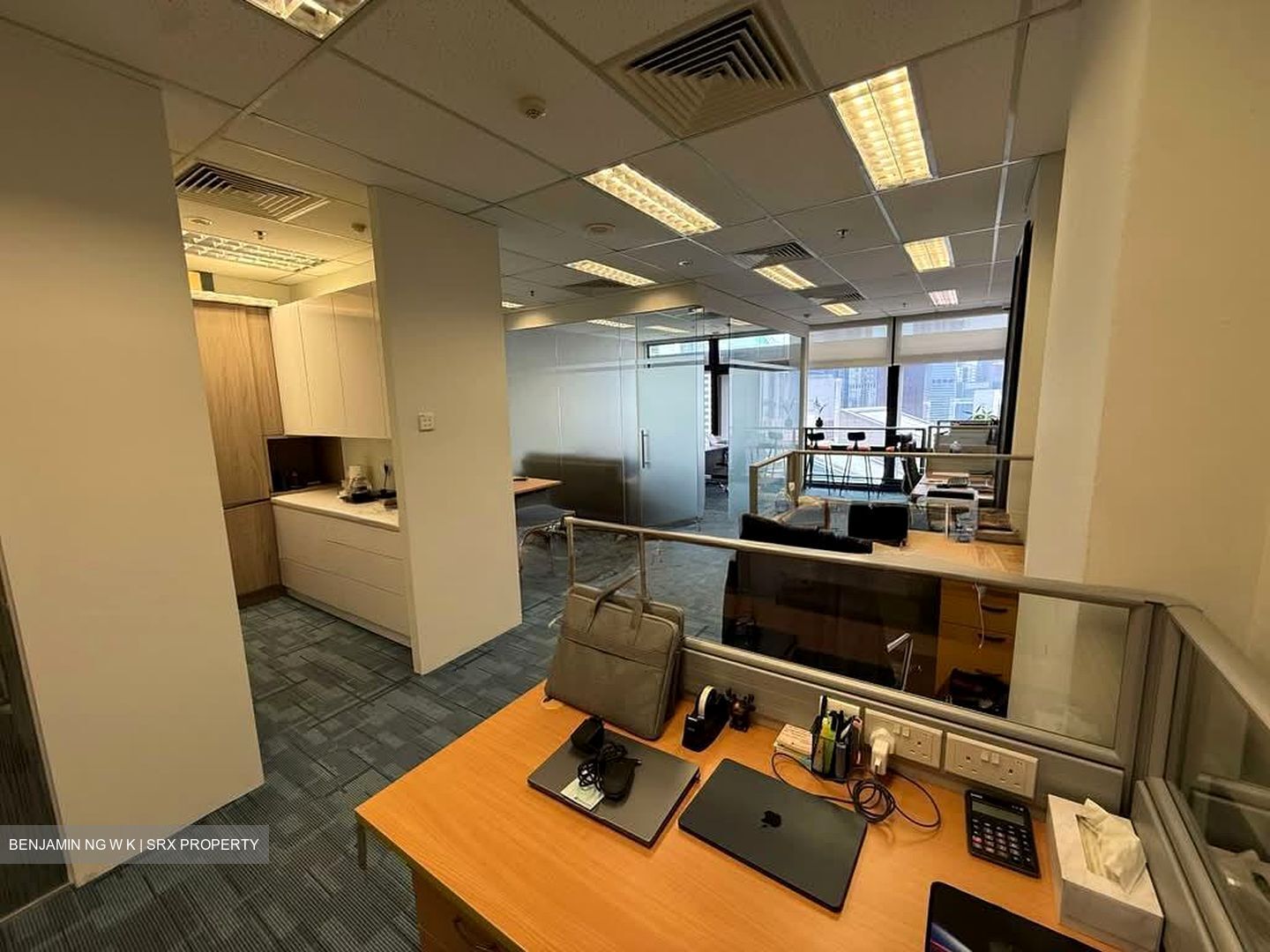 Ocbc Centre (D1), Office #562097071